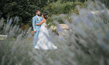 Mariage dans le Gard à Saint Gilles au Domaine Sainte Colombe
